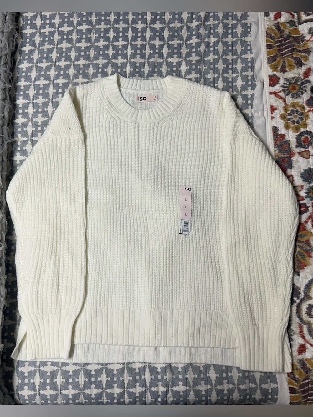 NWT So Cream Sweater, size Large